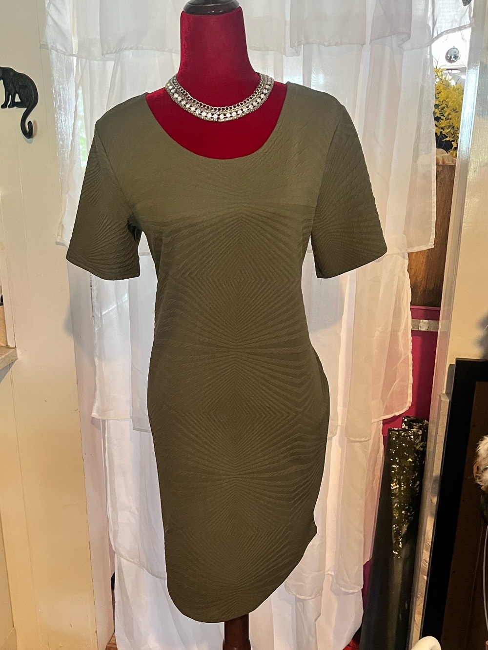 NWT Women’s Olive Green SS Bodycon Dress (XL)